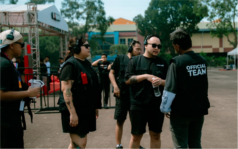 crew 1